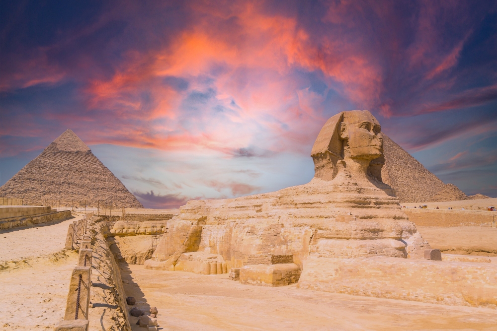 great sphinx giza background pyramids giza sunset oldest funerary monument world city cairo egypt