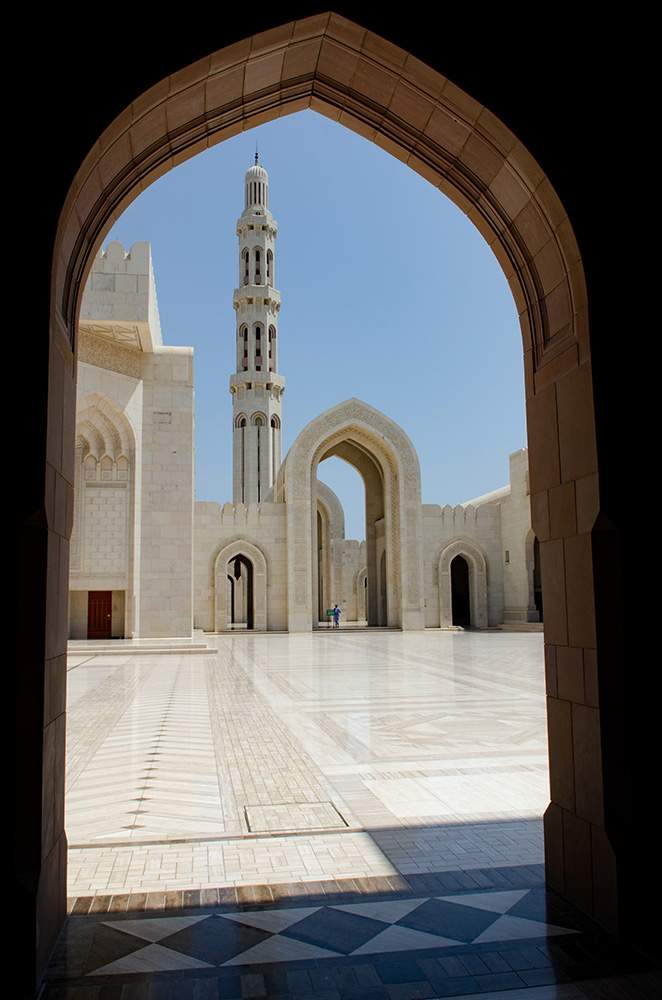 vertical shot of sultan qaboos grand mosque in mus 2023 11 27 05 36 00 utc